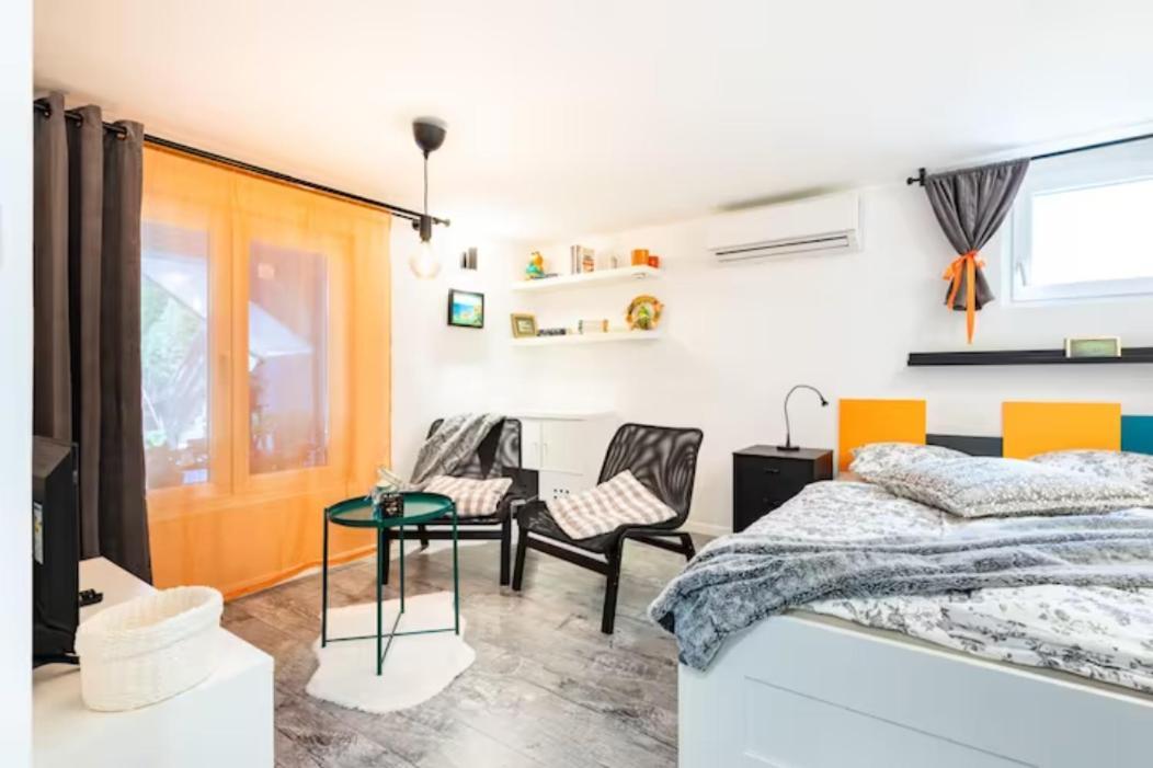 New Studio Apartment Emmy With Free Street Parking Zagabria Esterno foto