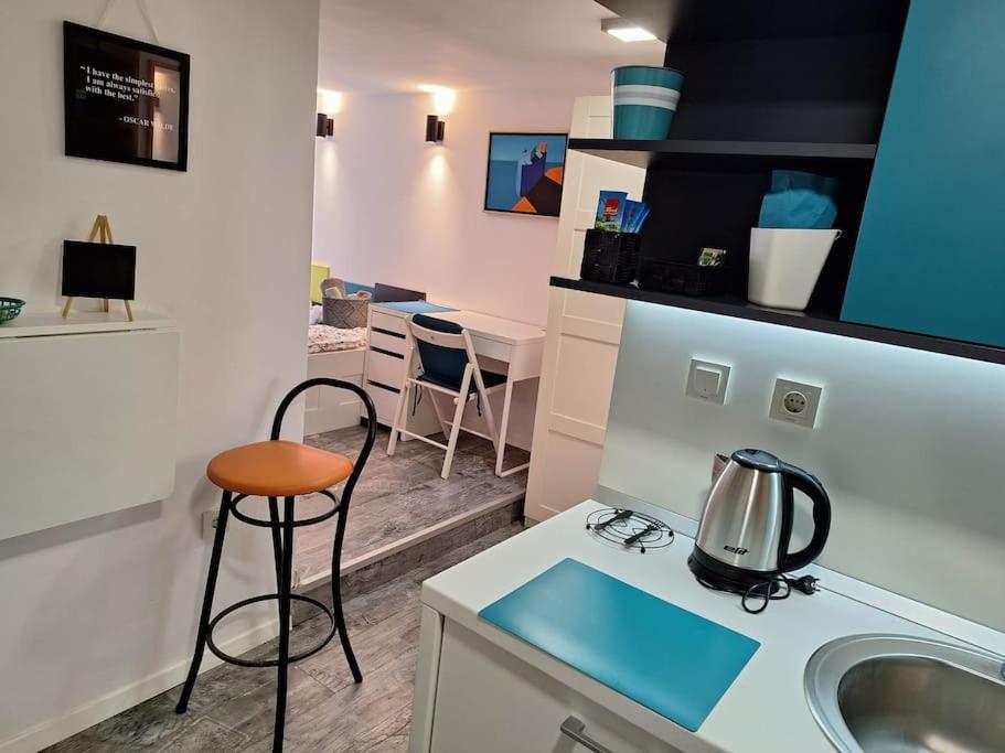 New Studio Apartment Emmy With Free Street Parking Zagabria Esterno foto
